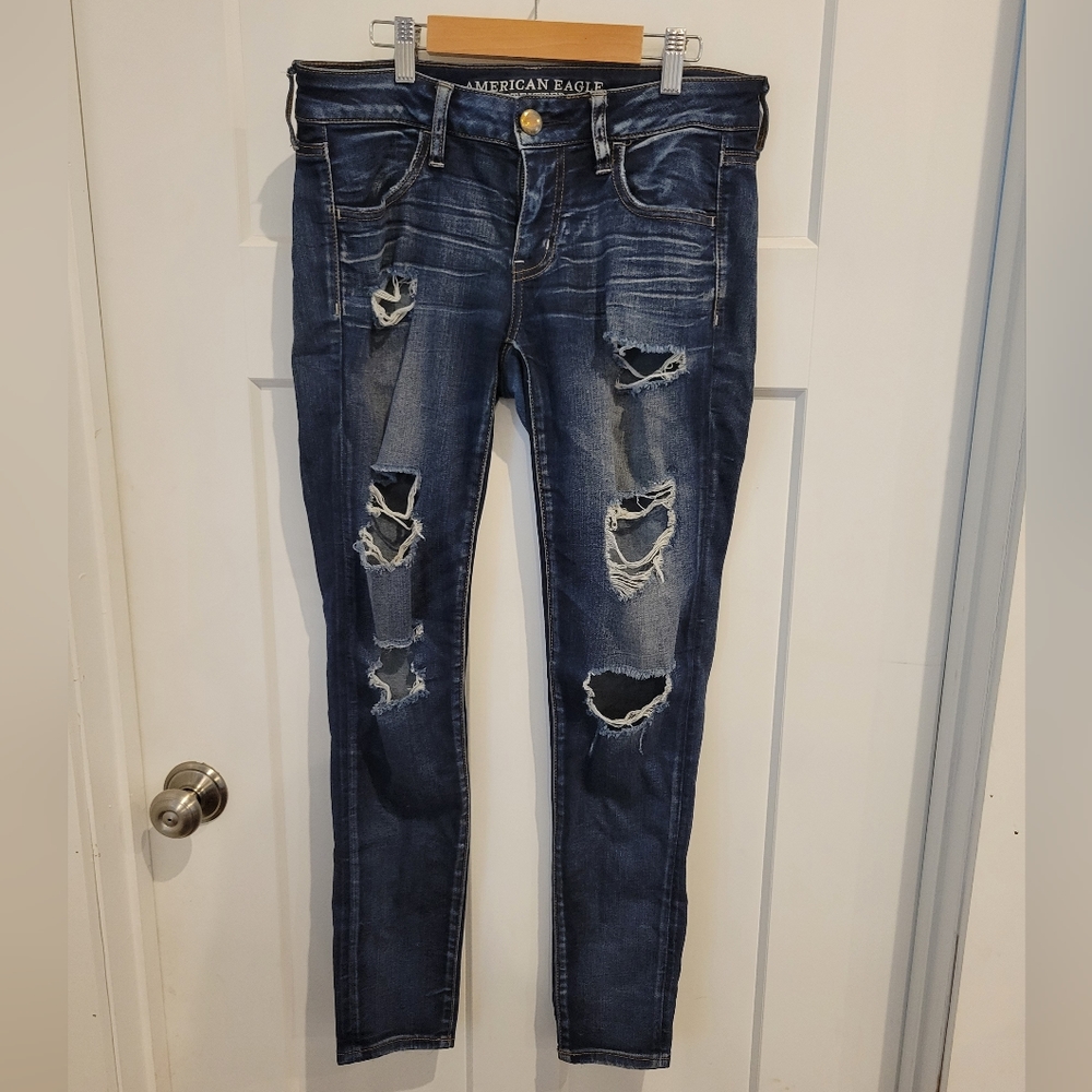American Eagle Distressed Jegging 8